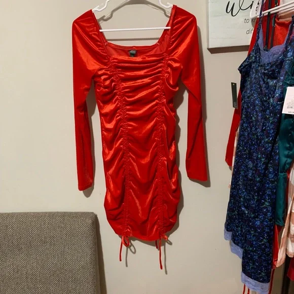 Wild fable dress - Picture 7 of 7